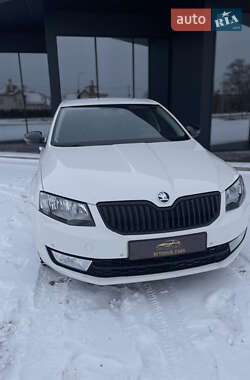Лифтбек Skoda Octavia 2014 в Львове