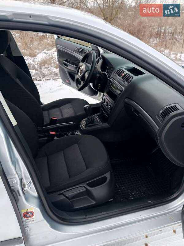 Ліфтбек Skoda Octavia 2011 в Млиніві
