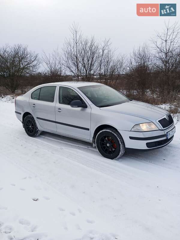 Ліфтбек Skoda Octavia 2011 в Млиніві