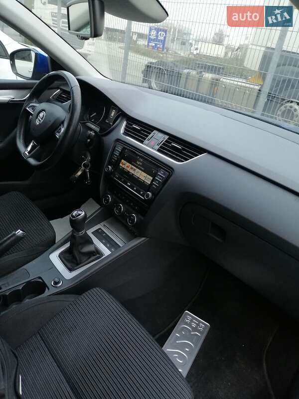 Универсал Skoda Octavia 2016 в Бердичеве