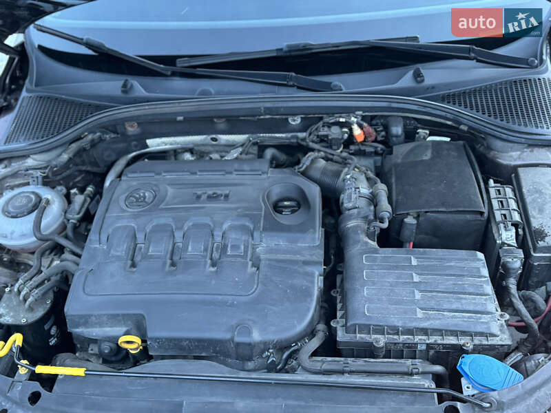 Универсал Skoda Octavia 2014 в Ивано-Франковске