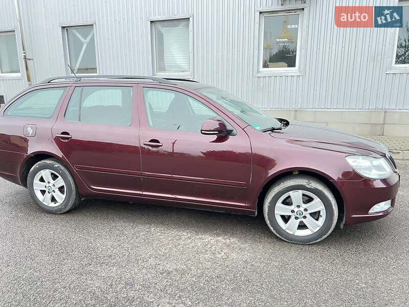 Универсал Skoda Octavia 2011 в Ковеле