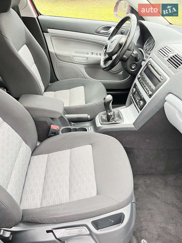 Универсал Skoda Octavia 2011 в Ковеле