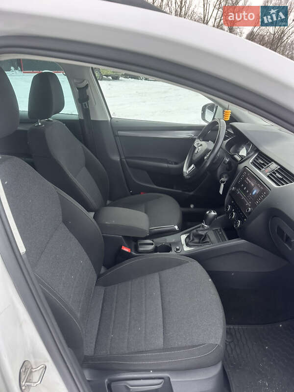 Универсал Skoda Octavia 2019 в Броварах