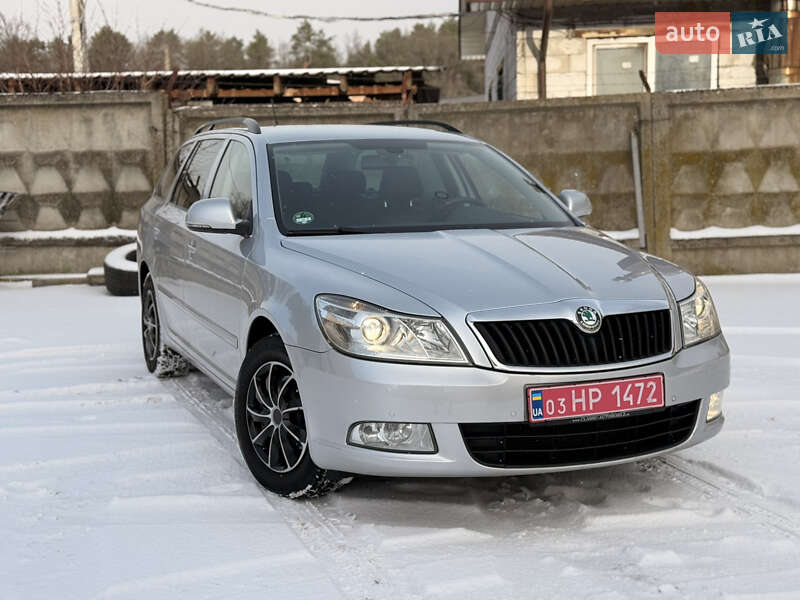 Универсал Skoda Octavia 2011 в Луцке