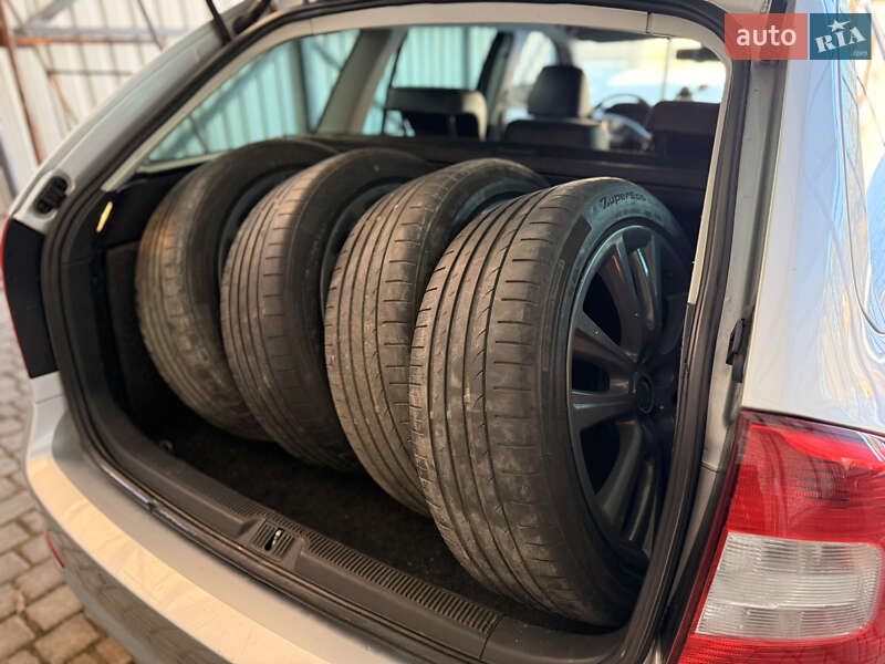 Универсал Skoda Octavia 2011 в Луцке