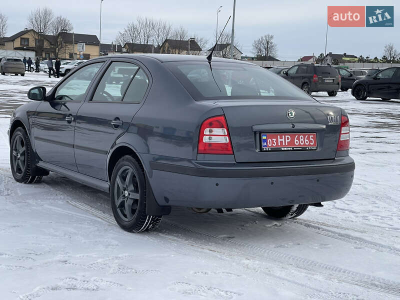 Лифтбек Skoda Octavia 2010 в Виннице