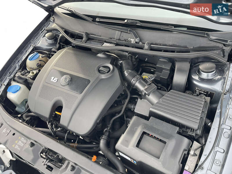 Лифтбек Skoda Octavia 2010 в Виннице