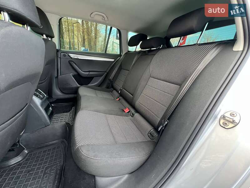 Універсал Skoda Octavia 2016 в Хмельницькому фото 32 Універсал Skoda Octavia 2016 в Хмельницькому