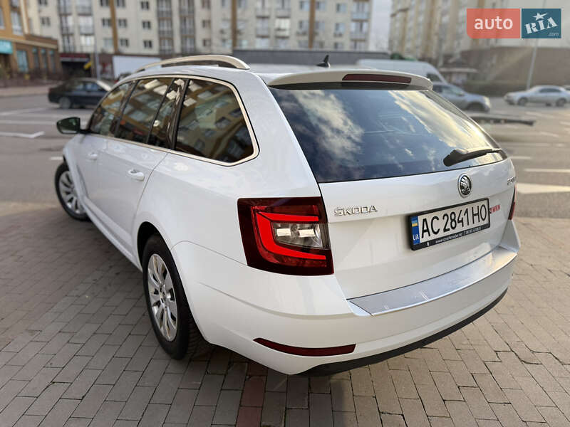 Универсал Skoda Octavia 2019 в Киеве фото 6 Универсал Skoda Octavia 2019 в Киеве