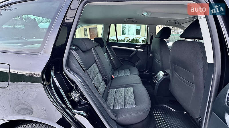 Универсал Skoda Octavia 2013 в Хороле