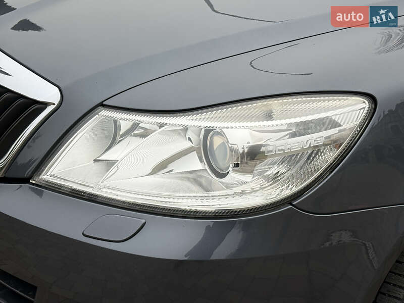 Універсал Skoda Octavia 2011 в Сарнах