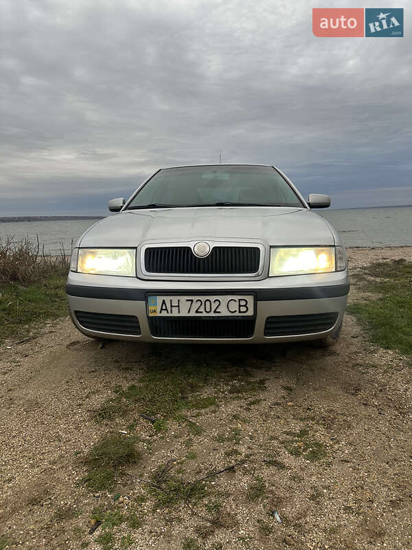 Лифтбек Skoda Octavia 2007 в Южном