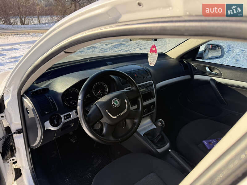 Ліфтбек Skoda Octavia 2011 в Городенці
