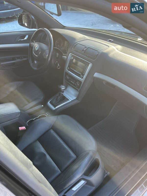 Универсал Skoda Octavia 2010 в Луцке