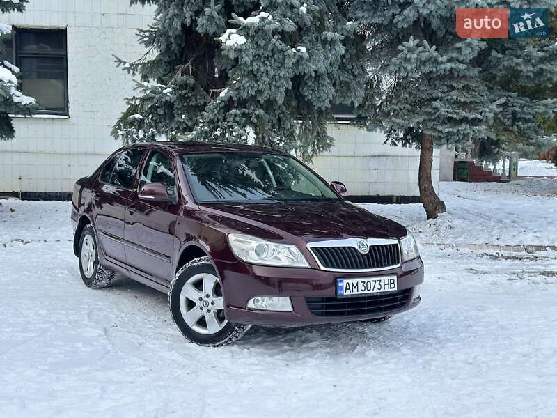Лифтбек Skoda Octavia 2010 в Киеве фото 5 Лифтбек Skoda Octavia 2010 в Киеве