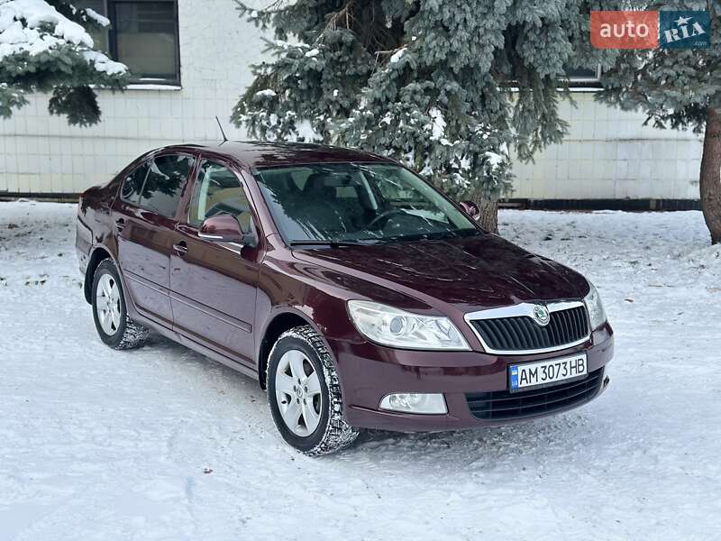 Лифтбек Skoda Octavia 2010 в Киеве фото 4 Лифтбек Skoda Octavia 2010 в Киеве