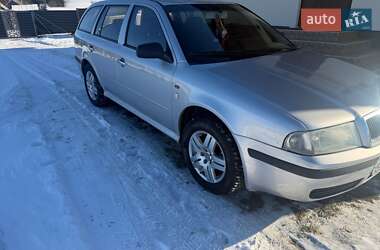 Універсал Skoda Octavia 2001 в Новояворівську