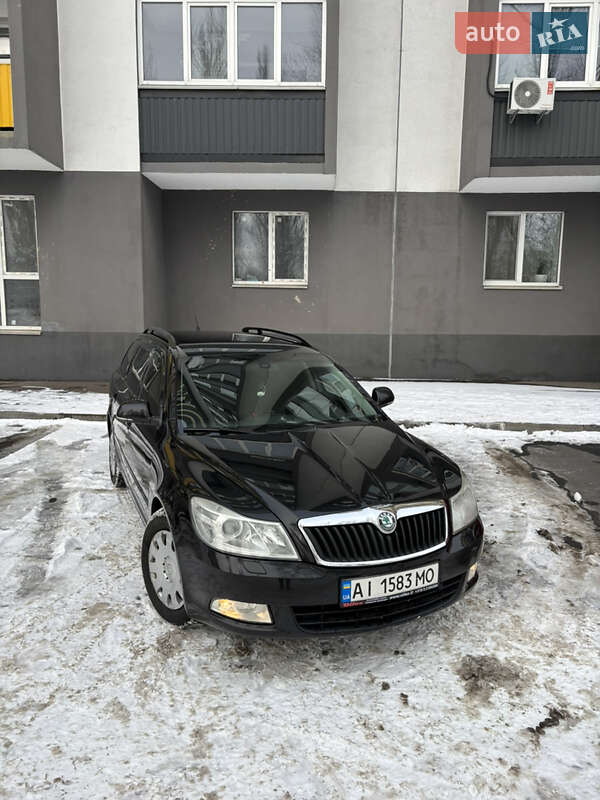 Универсал Skoda Octavia 2009 в Киеве фото 4 Универсал Skoda Octavia 2009 в Киеве
