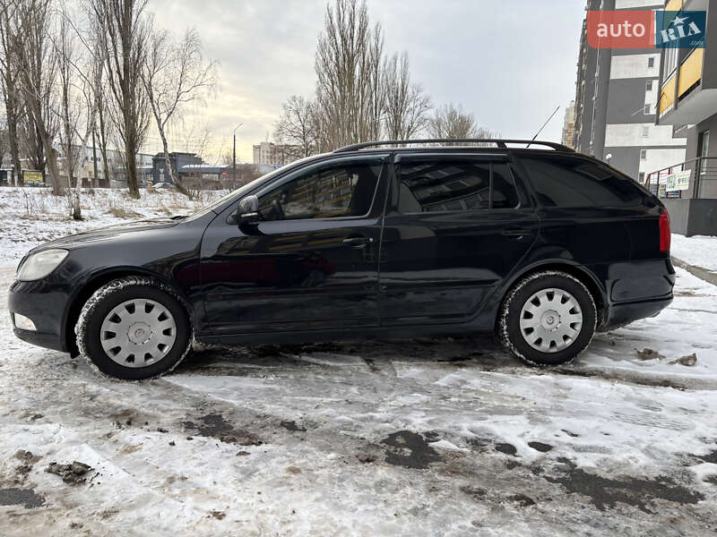Универсал Skoda Octavia 2009 в Киеве фото 9 Универсал Skoda Octavia 2009 в Киеве