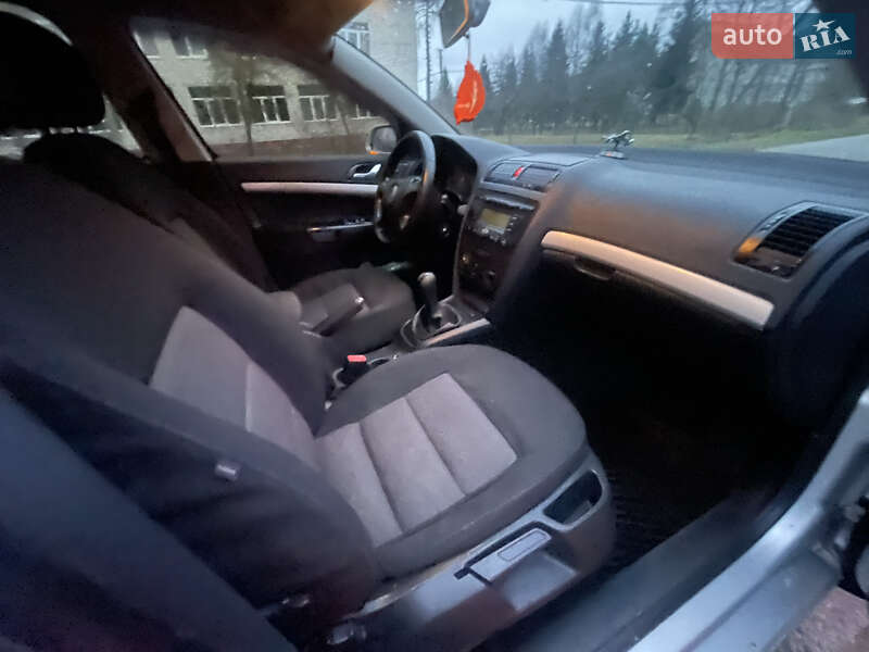 Универсал Skoda Octavia 2008 в Турке фото 24 Универсал Skoda Octavia 2008 в Турке