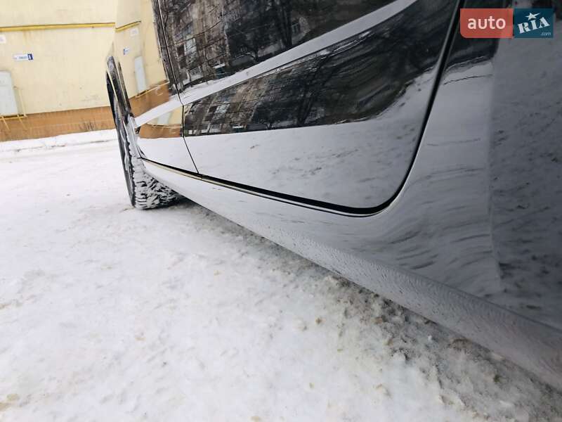 Универсал Skoda Octavia 2015 в Коростене