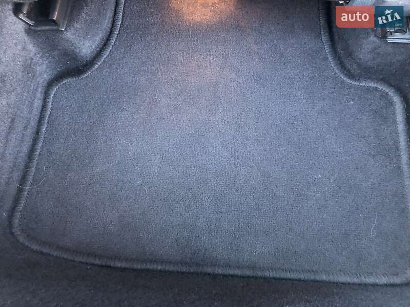 Универсал Skoda Octavia 2015 в Коростене