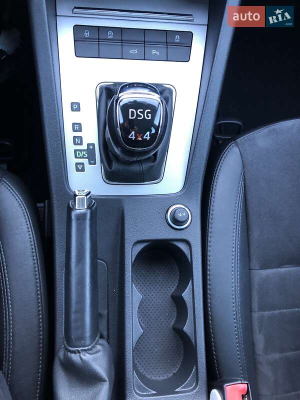 Универсал Skoda Octavia 2015 в Коростене