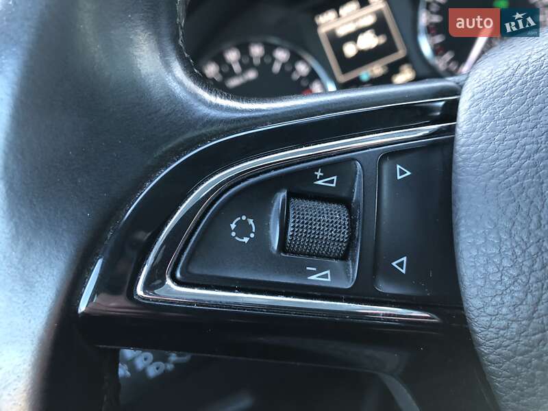 Универсал Skoda Octavia 2015 в Коростене