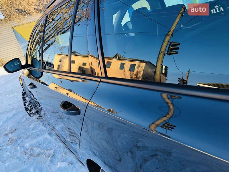 Универсал Skoda Octavia 2015 в Коростене