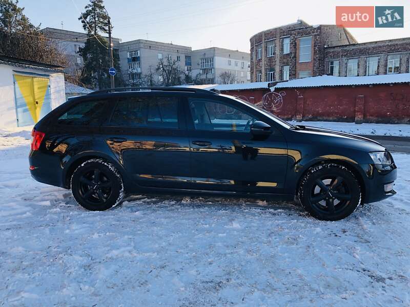 Универсал Skoda Octavia 2015 в Коростене