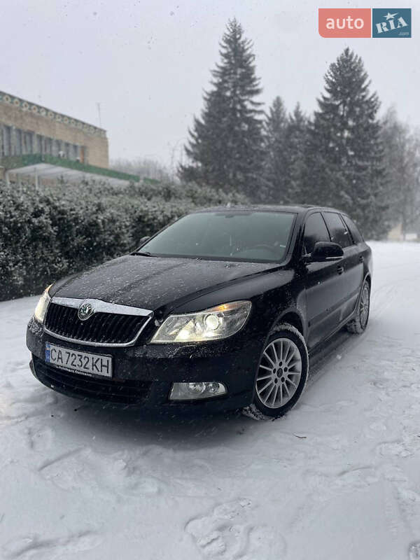 Универсал Skoda Octavia 2010 в Христиновке