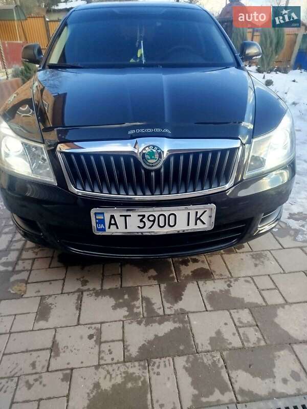 Универсал Skoda Octavia 2011 в Снятине
