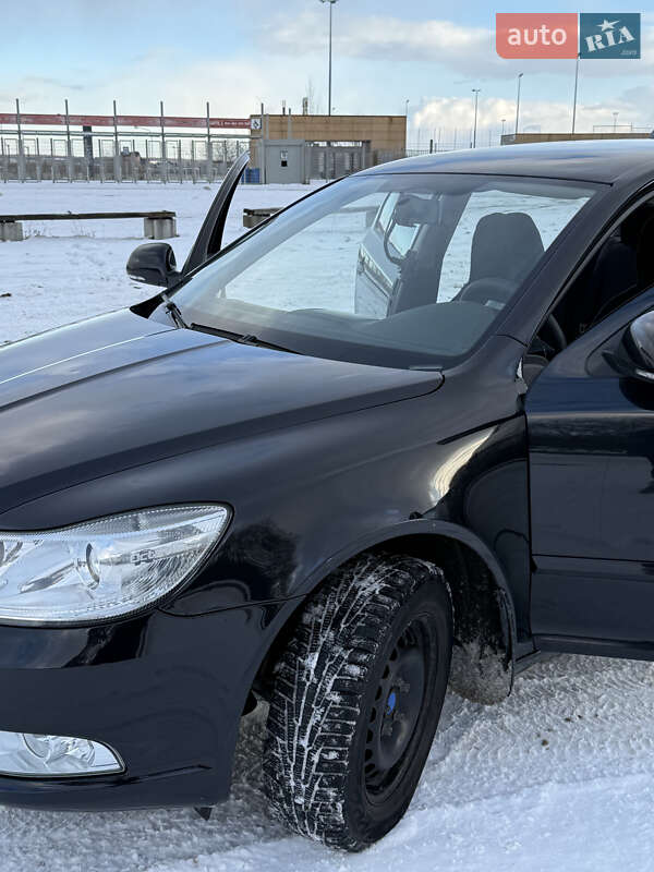 Ліфтбек Skoda Octavia 2011 в Львові