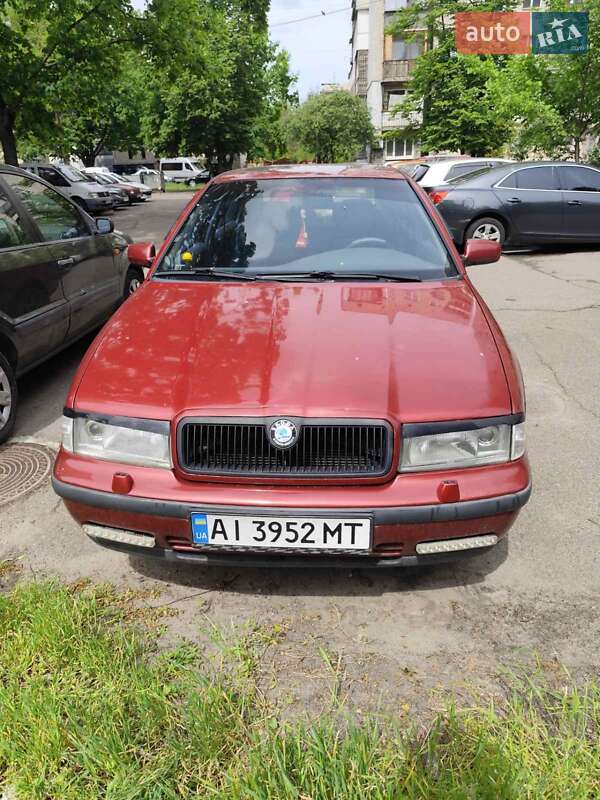 Лифтбек Skoda Octavia 1998 в Киеве