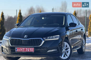 Лифтбек Skoda Octavia 2022 в Луцке