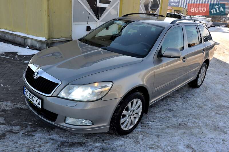 Універсал Skoda Octavia 2009 в Львові