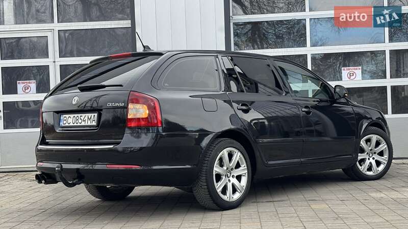 Універсал Skoda Octavia 2010 в Дрогобичі