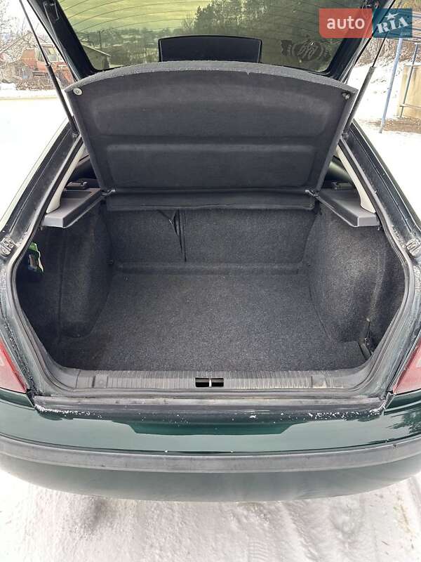 Лифтбек Skoda Octavia 2002 в Борщеве