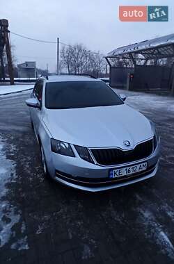 Универсал Skoda Octavia 2018 в Днепре