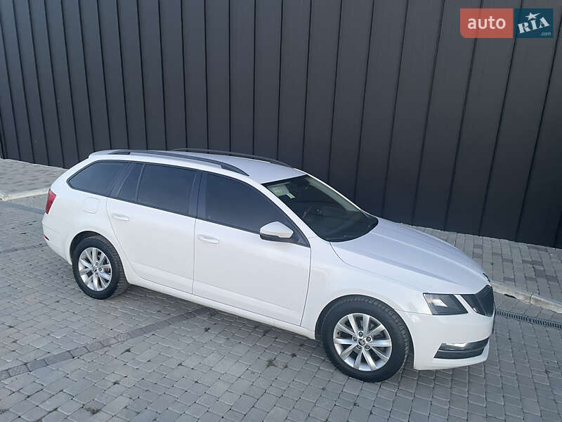 Универсал Skoda Octavia 2017 в Мукачево