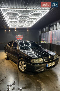 Ліфтбек Skoda Octavia 2002 в Києві