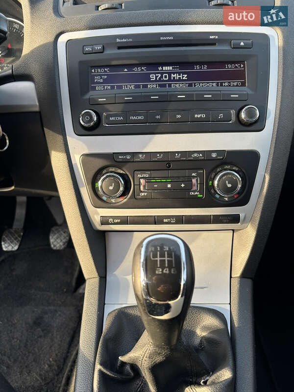 Универсал Skoda Octavia 2010 в Луцке фото 11 Универсал Skoda Octavia 2010 в Луцке