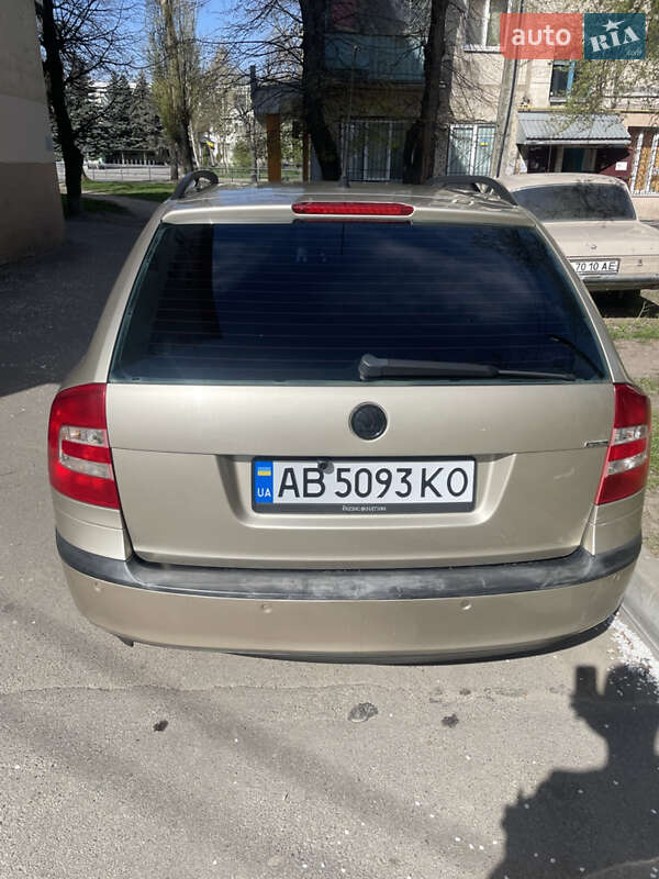 Универсал Skoda Octavia 2005 в Виннице