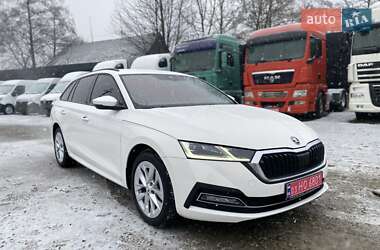 Універсал Skoda Octavia 2021 в Хусті