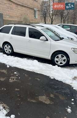 Універсал Skoda Octavia 2010 в Луцьку