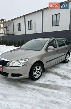 Универсал Skoda Octavia 2012 в Виннице