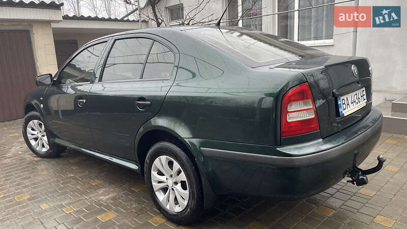 Лифтбек Skoda Octavia 2003 в Врадиевке