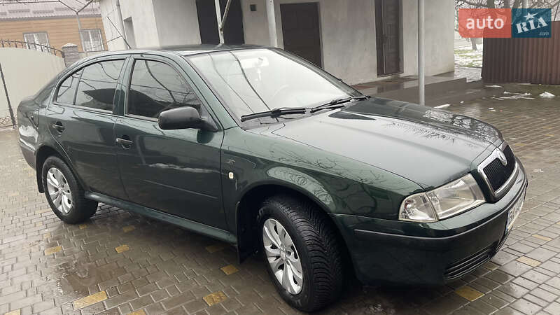 Лифтбек Skoda Octavia 2003 в Врадиевке