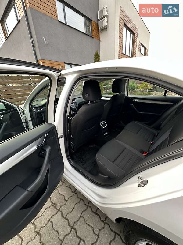 Ліфтбек Skoda Octavia 2018 в Стрию фото 79 Ліфтбек Skoda Octavia 2018 в Стрию